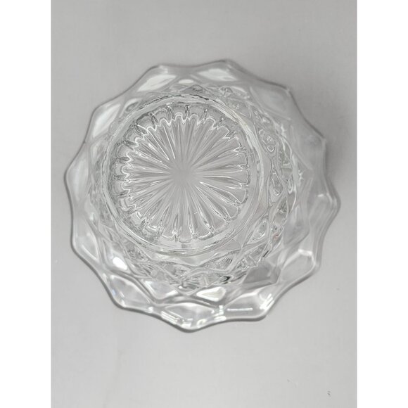 Vntg Pressed Glass Clear Textured Bowl With Diamond Pattern Wavy Rim‎ Design MCM - Picture 6 of 8